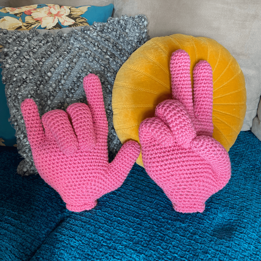Crochet Hand Signs nazimaknits
