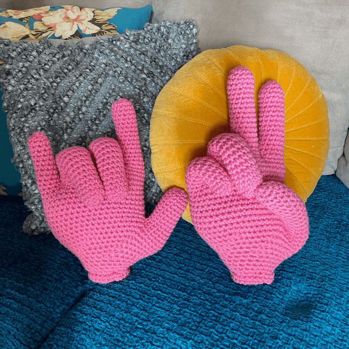 Crochet Hand Signs nazimaknits