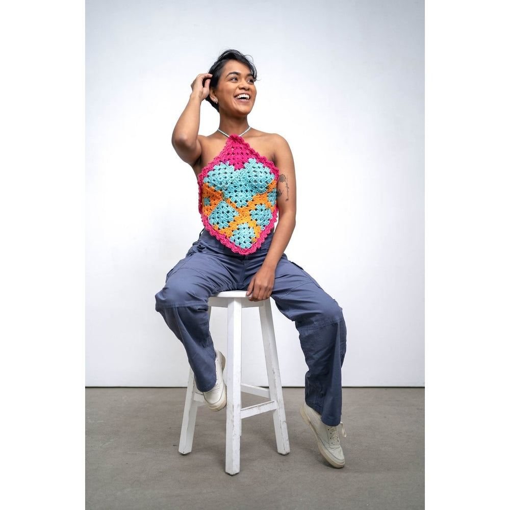 Doubled Down Accent Halter Top nazimaknits