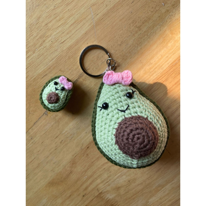 Cute Avocado Keychain 🥑 | Handmade Accessory | Add a Playful Touch to Your Keys nazimaknits