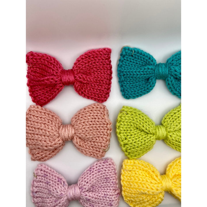 Hand-Crocheted Bows π nazimaknits