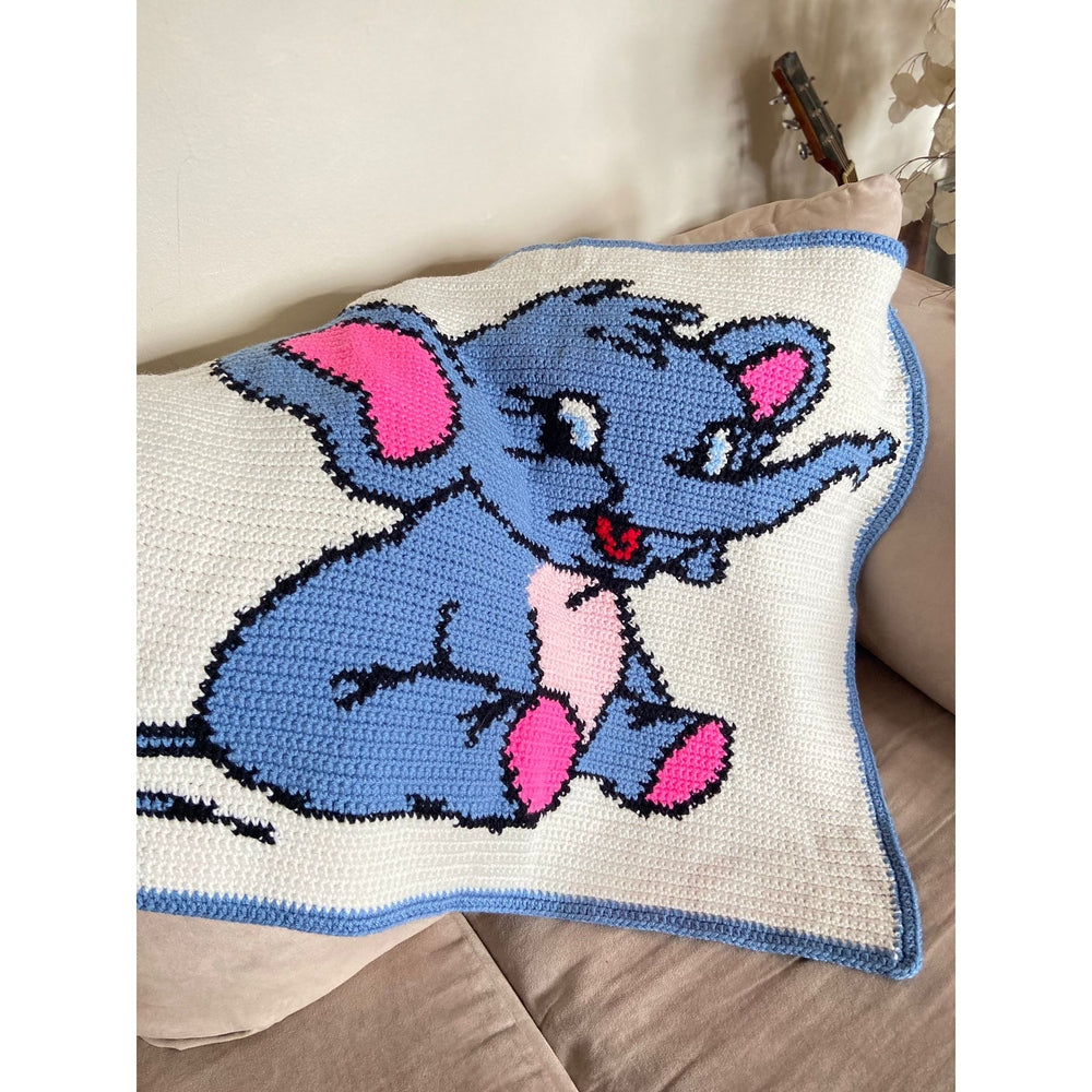 Vintage Handmade Disney Dumbo Crochet Baby Blanket | NazimaKnits nazimaknits