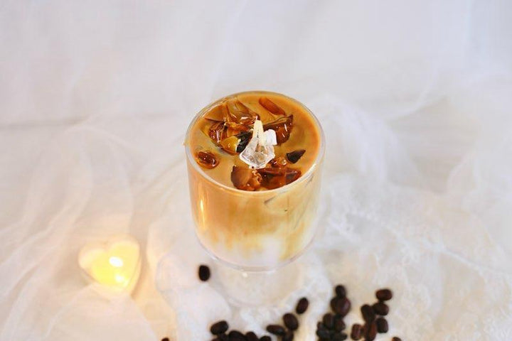 ChillBrew Elegance - Handcrafted Iced Latte Scented Candle